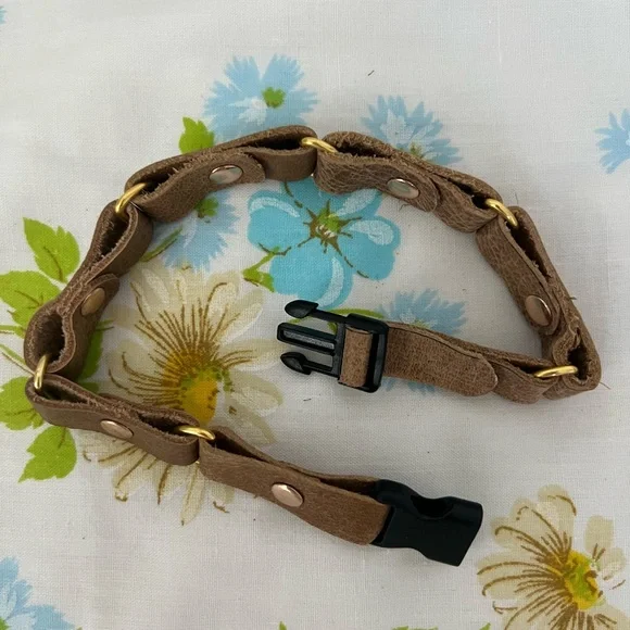 Handmade Genuine Leather Dog Collar - Picture 3 of 5